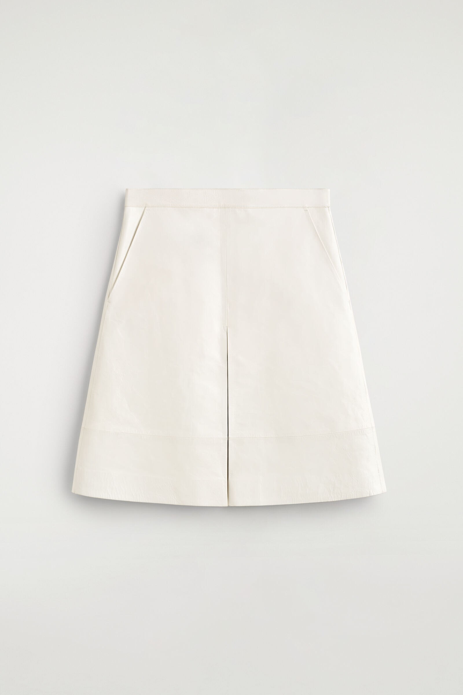 プリーツ入り テクスチャードレザー ミディスカート